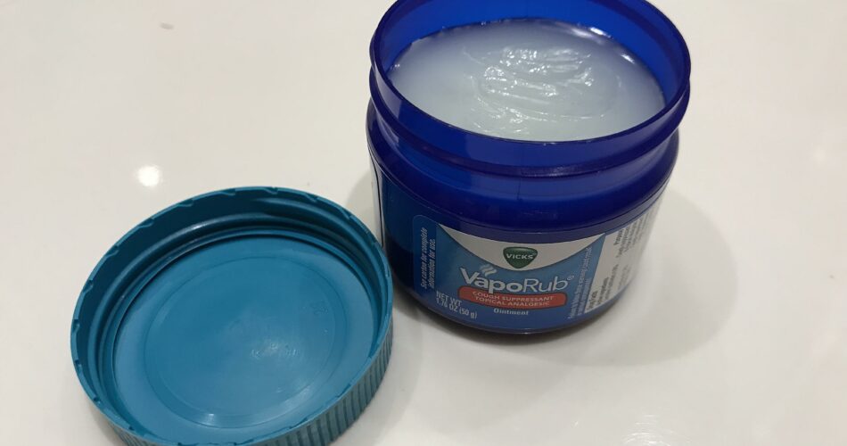 vicks vaporub toilet