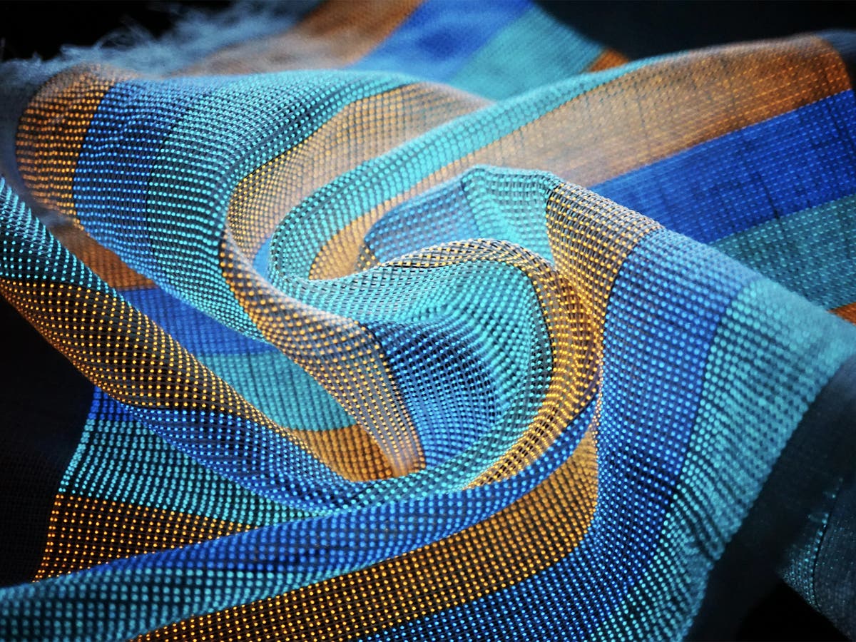 illuminating fabric