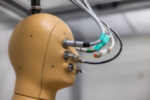 Un robot che suda, respira e trema